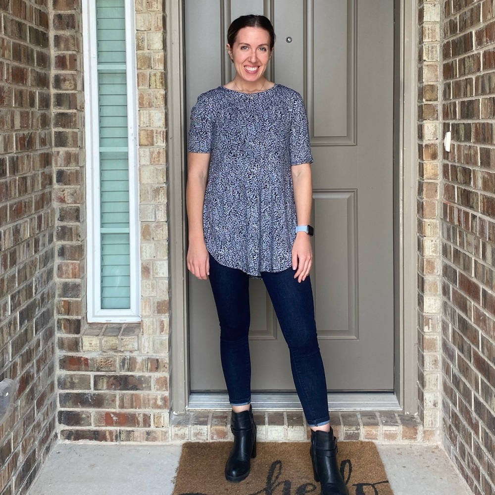Old Navy Floral Black and White Top